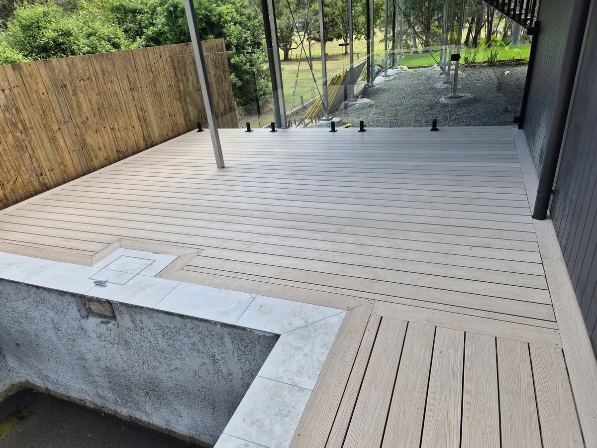 Deck & Glass Balustrade - Composite